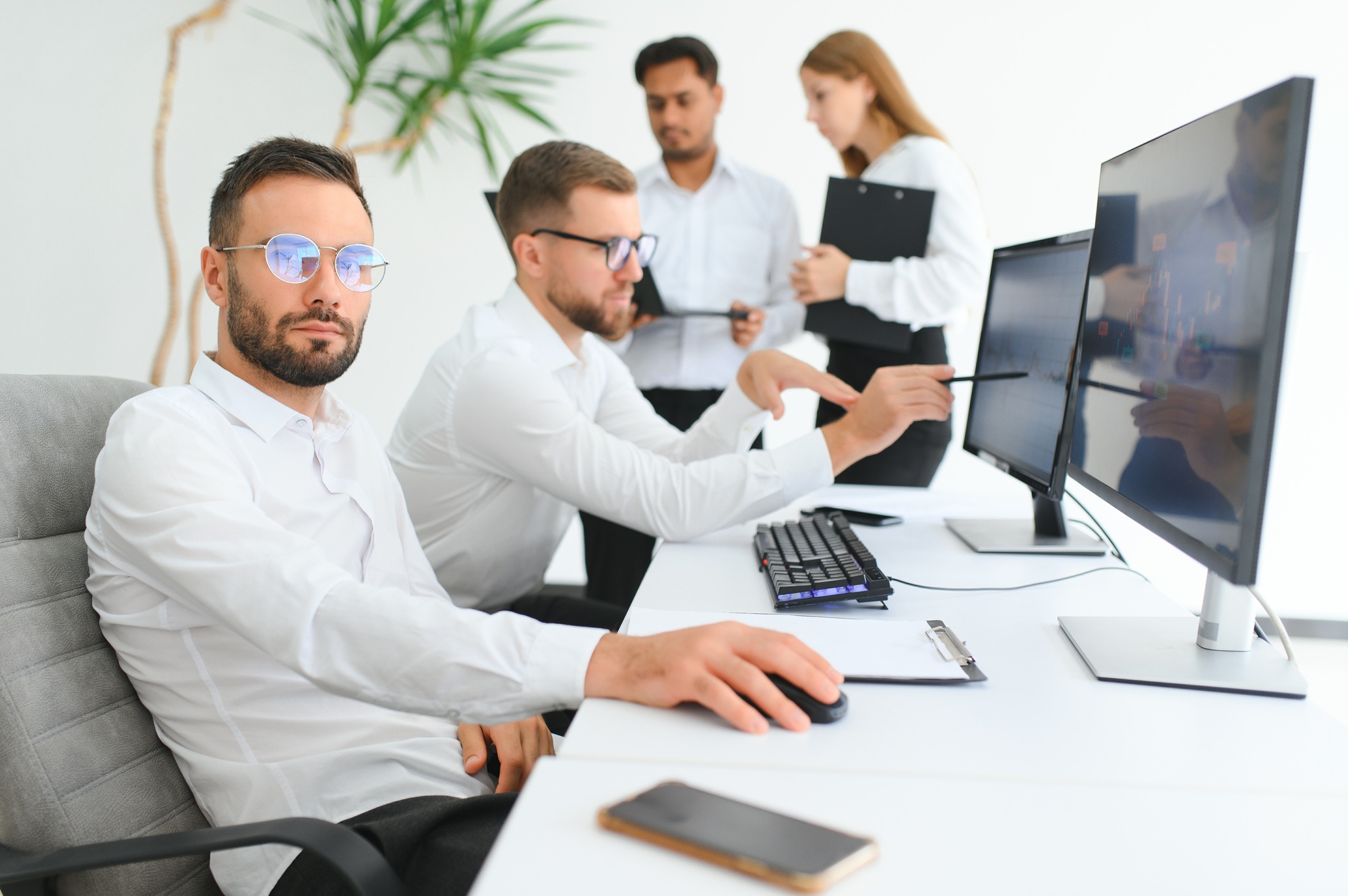 Business people communication and mentor coaching onboarding staff on stock market crypto investment